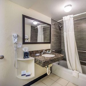 King Room Mobility accessible